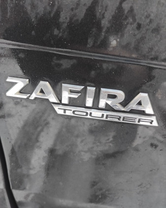Opel Zafira cena 40999 przebieg: 212100, rok produkcji 2016 z Skalbmierz małe 172